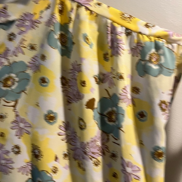 Loft floral cap sleeved blouse - Picture 3 of 5